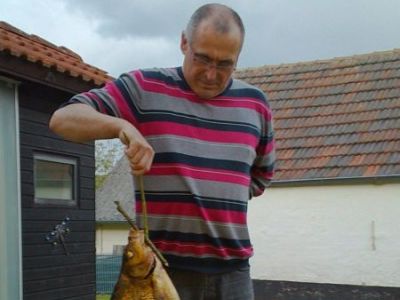 Brasse, 70cm, 4,6kg, gefangen im Mai 2014 von Rainer Zilch im Stadtteich 1.