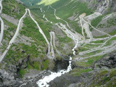 6 Trollstigen.jpg
