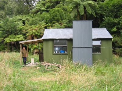 Nikau Huette.jpg